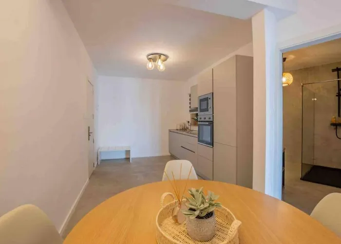 Wanderlust 2 Holiday home *